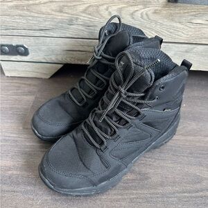 Free Gift! 🎁Swedisn Polecat Waterproof Snow Boots - EU 39/UK 6/US 8.5